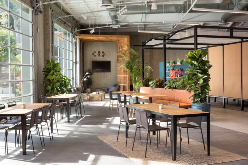 Штаб-квартира стартапа Dollar Shave Club в Марина-дель-Рей, Лос-Анджелес