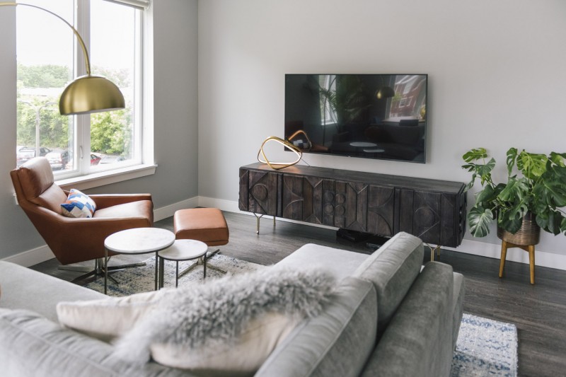 Стильный интерьер квартиры в Даунерс-Гроув, штат Иллинойс