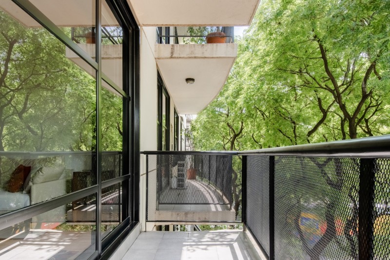 Интерьер комфортабельных апартаментов в Палермо