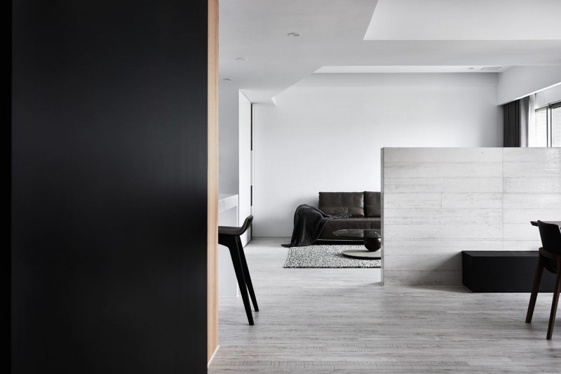 Монохромный интерьер квартиры в Тайчжуне, Тайвань