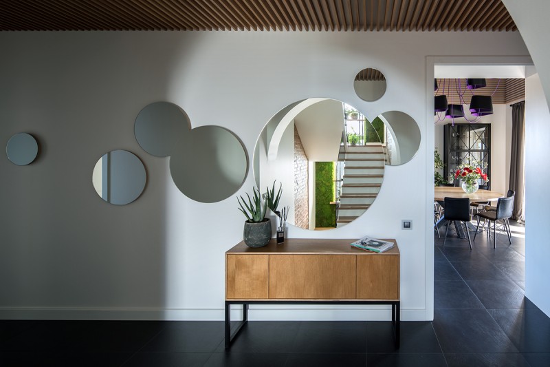 Необычные элементы декора и система освещения в загородном доме Необычные элементы декора и система освещения в загородном доме