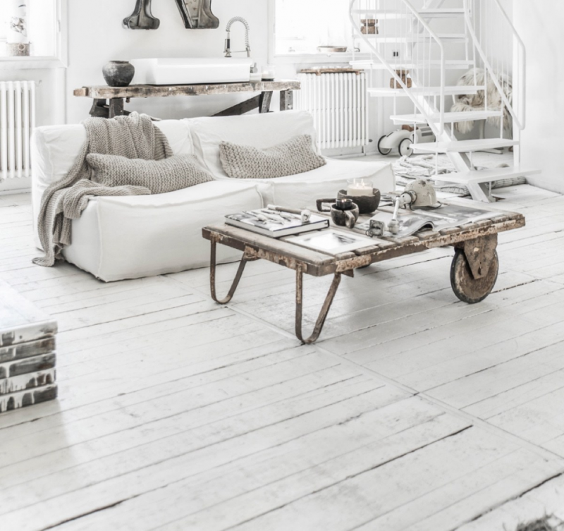 Промышленный дизайн интерьера миланской квартиры