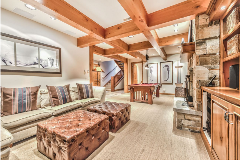 Сводчатое современное шале в штате Юта Сводчатое современное шале в штате Юта