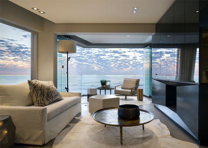 Квартира в Кейптауне с панорамным видом на Атлантический океан Квартира в Кейптауне с панорамным видом на Атлантический океан