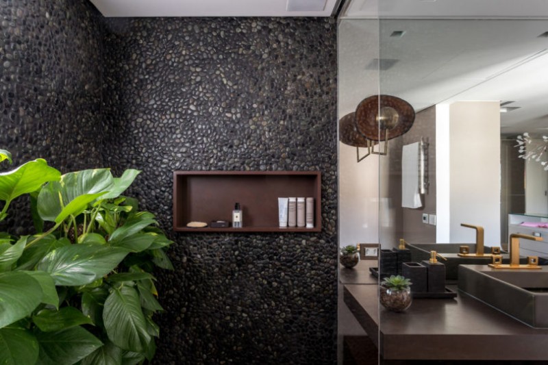 Свежая цветовая палитра нейтральных оттенков в интерьере квартиры в Сан-Паулу