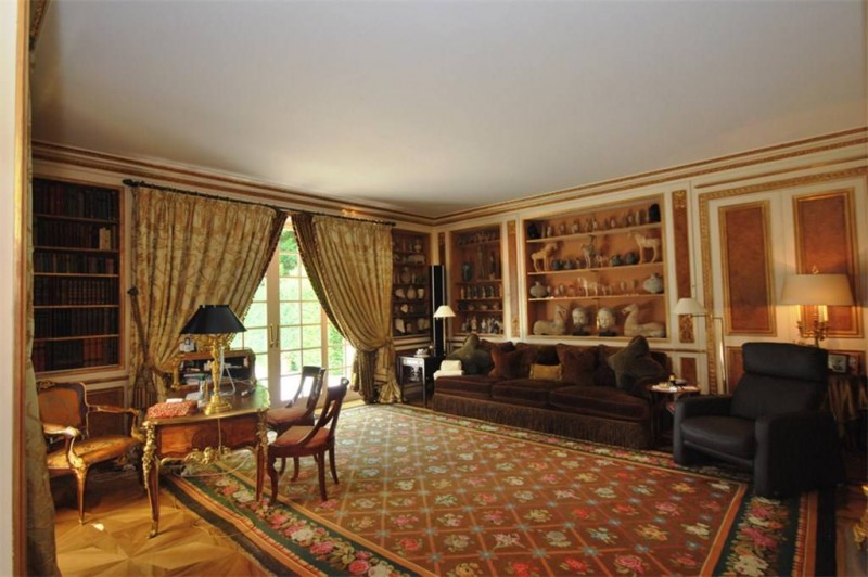 Великолепное поместье в пригороде Женевы, Швейцария Великолепное поместье в пригороде Женевы, Швейцария