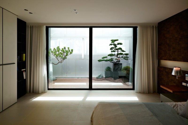 Минималистичная многоуровневая резиденция в Тайбэе