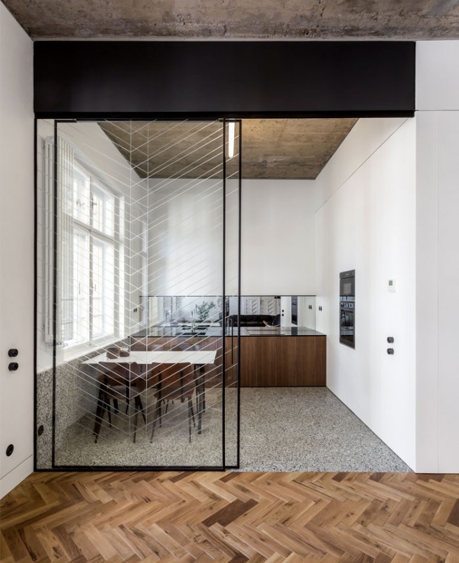 Стильный интерьер апартаментов в городе Орадя, Румыния Стильный интерьер апартаментов в городе Орадя, Румыния