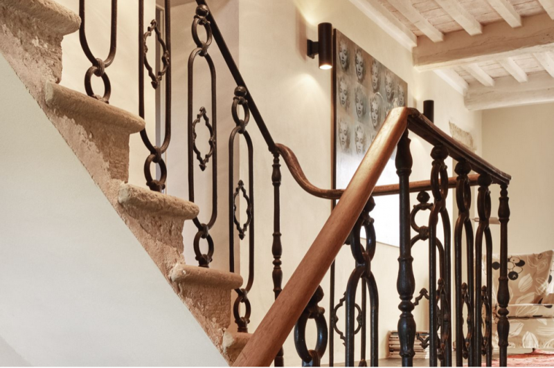 Старинное палаццо в Тоскане, Италия Старинное палаццо в Тоскане, Италия