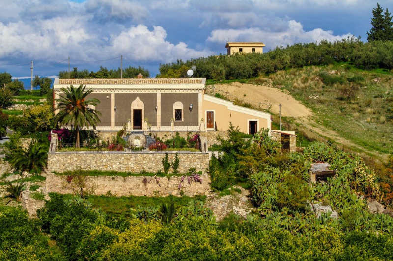 Отель Vecchia Dimora Resort 3* в Чентурипе, Италия Отель Vecchia Dimora Resort 3* в Чентурипе, Италия