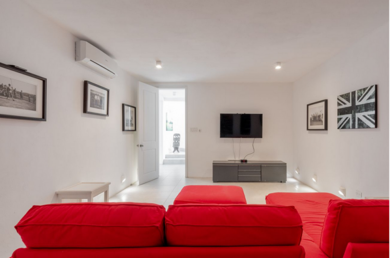 Приморская вилла в Ангилье Приморская вилла в Ангилье