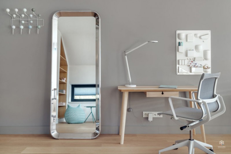 Интерьер дома у озера в деревне недалеко от Познани, Польша