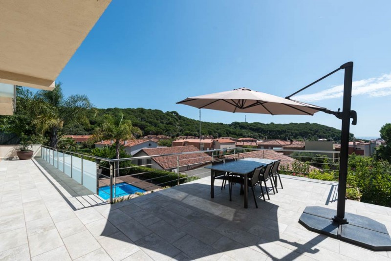 Особняк семьи русского происхождения в Канет-де-Мар, Испания Особняк семьи русского происхождения в Канет-де-Мар, Испания