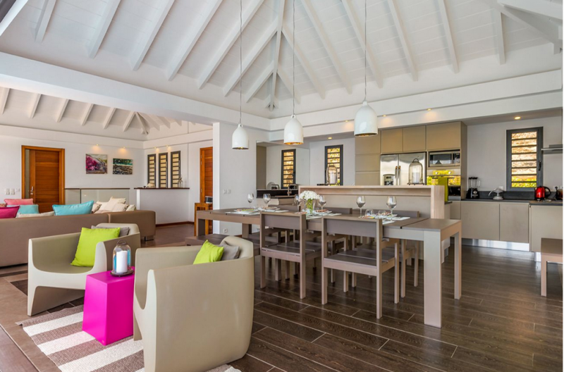 Современная вилла на скале с видом на море в Сент-Бартелеми