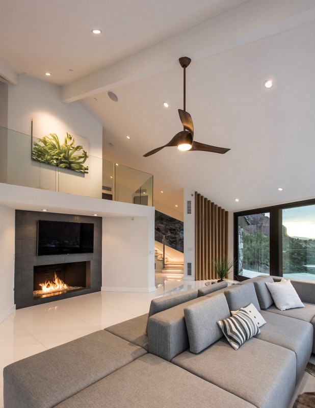 Резиденция с панорамными окнами в Аризоне