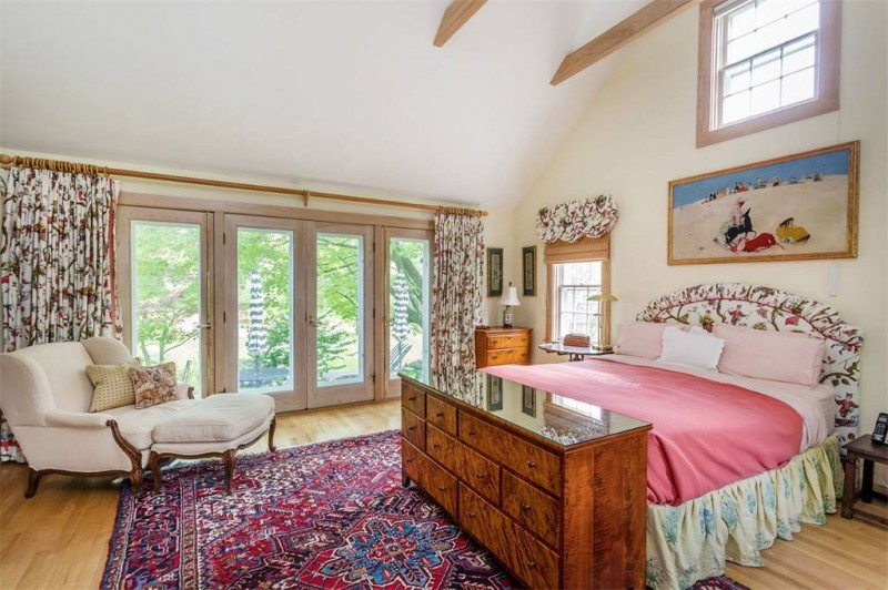 Колониальное старинное поместье в Коннектикуте