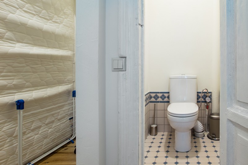 Интерьер уютной стильной мансарды