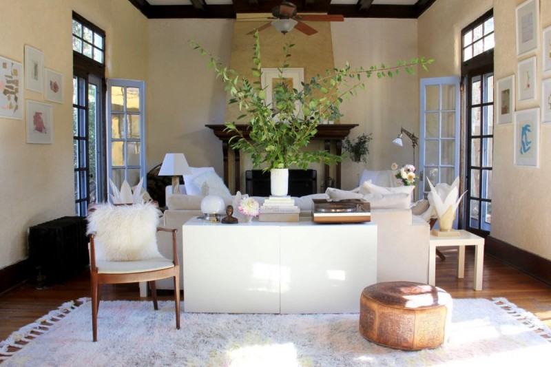 Интерьер просторного старинного дома в Северной Каролине