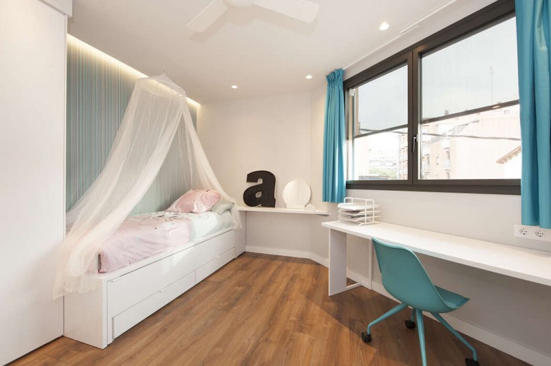 Комфортабельный дом для семьи с двумя детьми в Барселоне Комфортабельный дом для семьи с двумя детьми в Барселоне