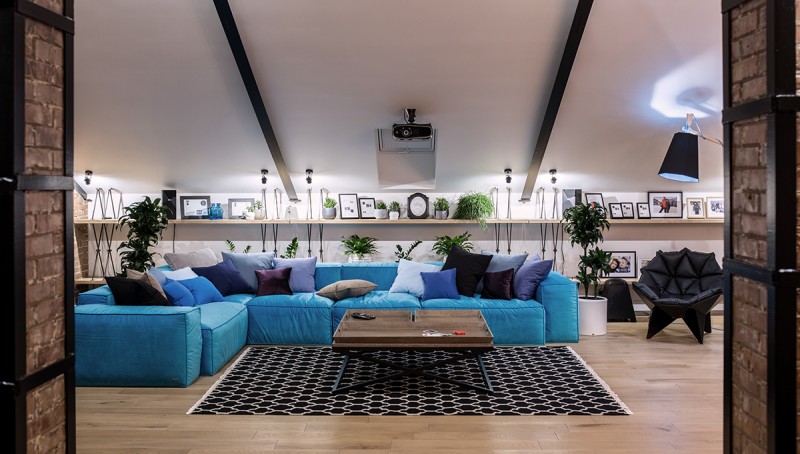 Необычные элементы декора и система освещения в загородном доме Необычные элементы декора и система освещения в загородном доме