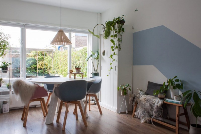 Голландский дом с интересным сочетанием винтажа и современных элементов