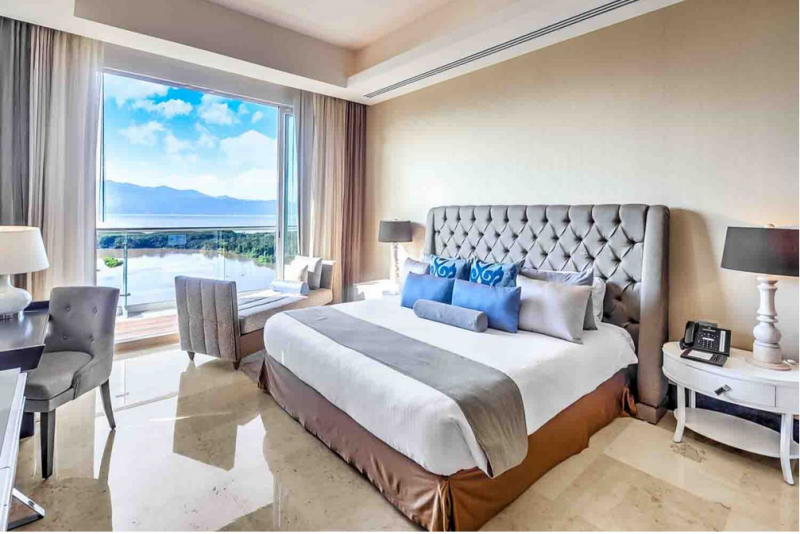 Номер "Люкс" в отеле Vidanta Nuevo Vallarta 5* в Мексике Номер "Люкс" в отеле Vidanta Nuevo Vallarta 5* в Мексике