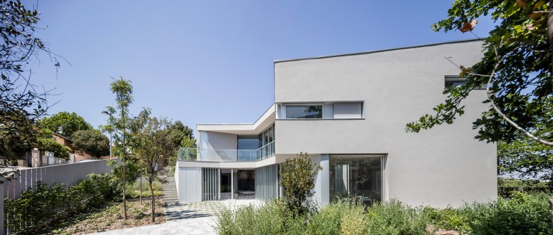 Современная резиденция в Барселоне