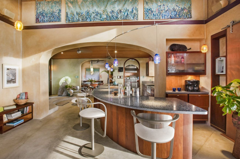 Вилла в окружении пышного тропического сада на Британских Виргинских Островах Вилла в окружении пышного тропического сада на Британских Виргинских Островах