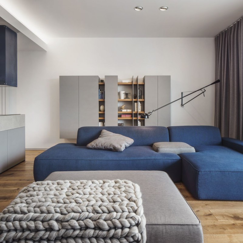 Сочетание дерева и металла в апартаментах, расположенных в Бухаресте