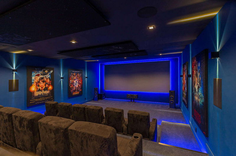 Роскошная резиденция, расположенная в Лос-Альтосе, штат Калифорния Роскошная резиденция, расположенная в Лос-Альтосе, штат Калифорния