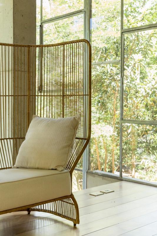 Дом со стеклянными стенами в Бразилии