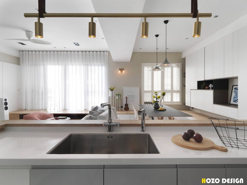 Баланс светлого и темного, нейтрального и цветного, роскоши и простоты в тайваньских апартаментах Баланс светлого и темного, нейтрального и цветного, роскоши и простоты в тайваньских апартаментах