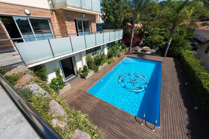 Особняк семьи русского происхождения в Канет-де-Мар, Испания Особняк семьи русского происхождения в Канет-де-Мар, Испания