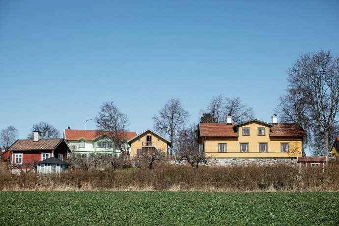 Усадьба 1850-х годов и гостевой дом в Грёдинге, Швеция