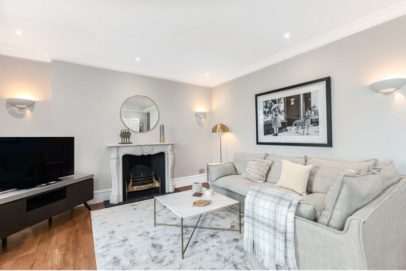 Интерьер квартиры в неоклассическом стиле Интерьер квартиры в неоклассическом стиле