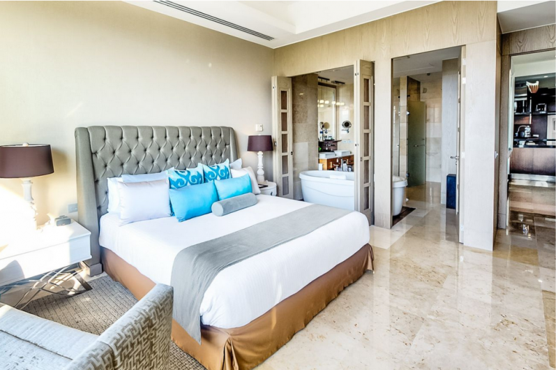 Номер "Люкс" в отеле Vidanta Nuevo Vallarta 5* в Мексике Номер "Люкс" в отеле Vidanta Nuevo Vallarta 5* в Мексике