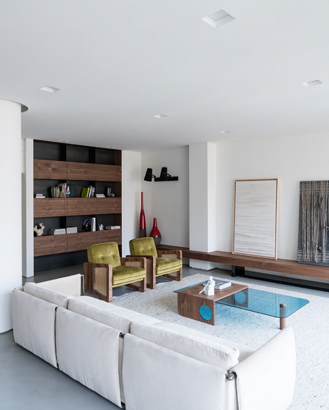 Интерьер апартаментов в Турине, Италия Интерьер апартаментов в Турине, Италия