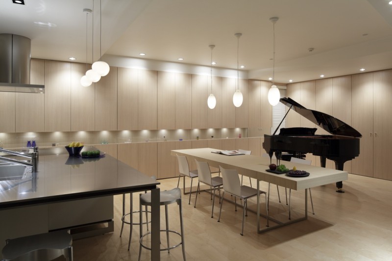 Сочетание современных и традиционных идей в дизайне японского дома