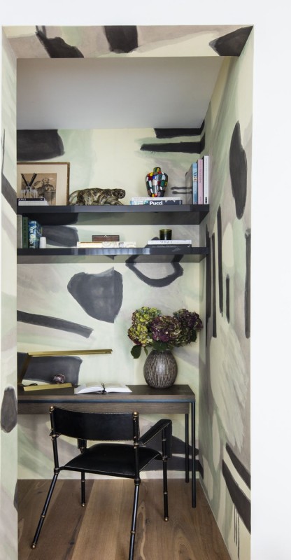 Облицовка стен лакированными панелями в нью-йоркской квартире Облицовка стен лакированными панелями в нью-йоркской квартире