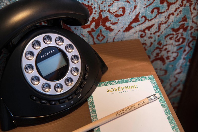 Бутик-отель Joséphine с атмосферой кабаре в Париже Бутик-отель Joséphine с атмосферой кабаре в Париже