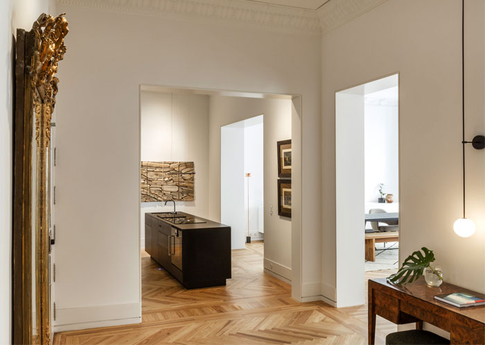 Апартаменты, расположенные в историческом здании XIX века в Мадриде, Испания