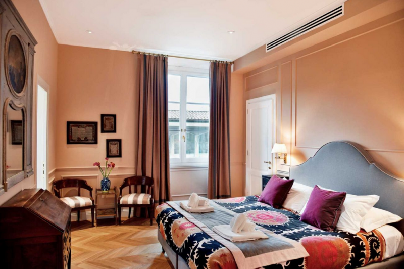 Элегантный интерьер апартаментов во Флоренции