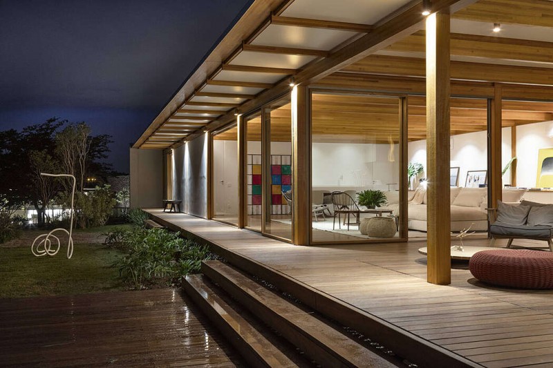 Модульный одноэтажный частный дом, расположенный в Порто-Фелисе, Бразилия Модульный одноэтажный частный дом, расположенный в Порто-Фелисе, Бразилия