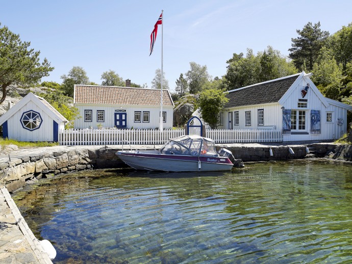 Прибрежный дом в деревне Ню-Хеллесунд, Норвегия