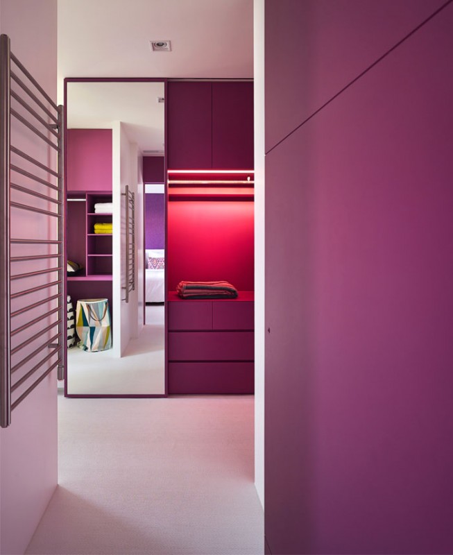 Эффектный дизайн квартиры в ярких тонах