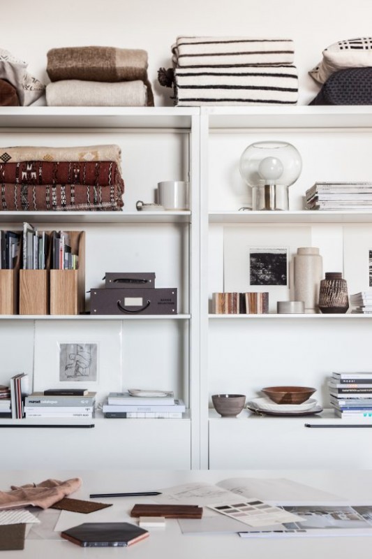 Спокойная атмосфера в дизайне творческой студии в Гааге