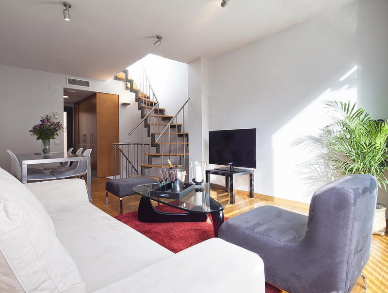 Квартира с террасой в Барселоне Квартира с террасой в Барселоне