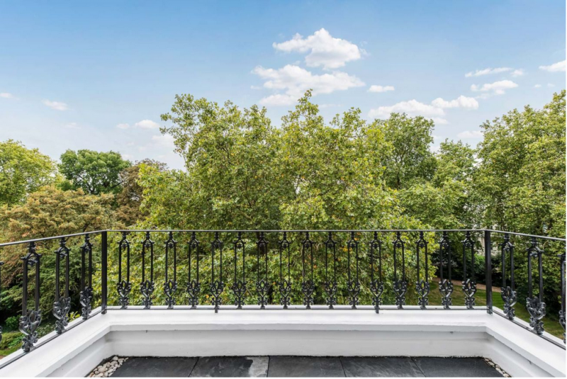 Интерьер уютного таунхауса