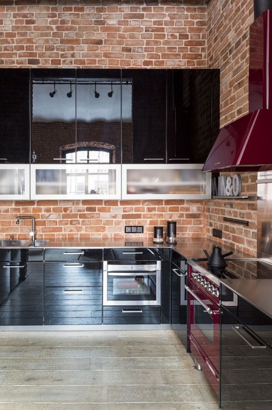 Современные, классические и индустриальные элементы в эффектном лофте