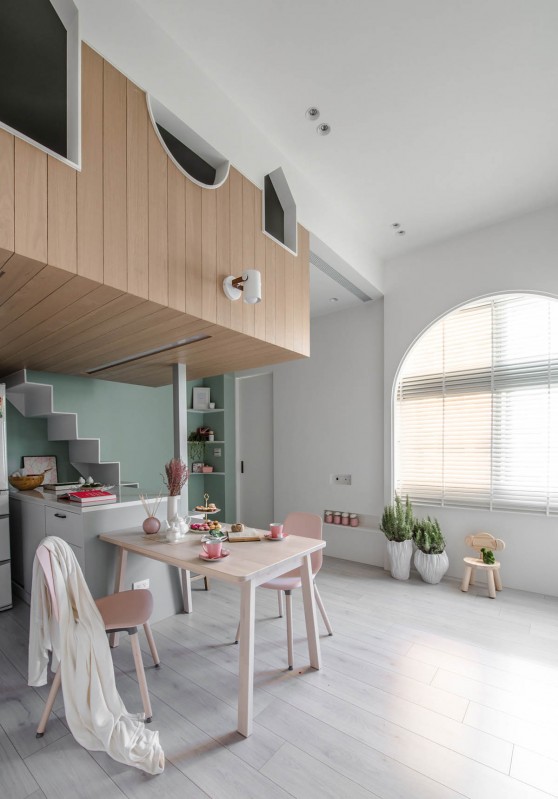 Уютные апартаменты с необычным входом на второй этаж Уютные апартаменты с необычным входом на второй этаж